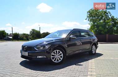 Универсал Volkswagen Passat 2015 в Хмельницком