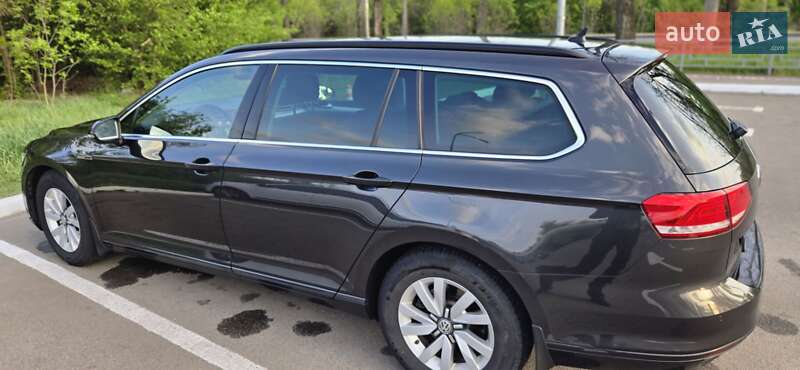 Универсал Volkswagen Passat 2017 в Харькове