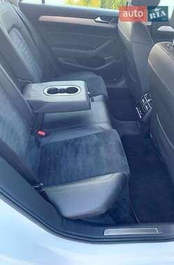 Универсал Volkswagen Passat 2016 в 