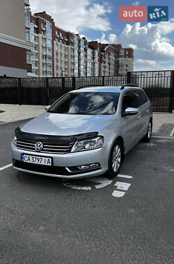 Універсал Volkswagen Passat 2013 в Умані