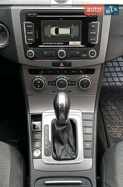 Универсал Volkswagen Passat 2013 в 