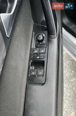 Универсал Volkswagen Passat 2013 в 