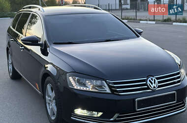 Универсал Volkswagen Passat 2012 в 