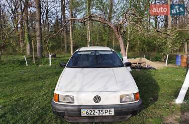 Універсал Volkswagen Passat 1992 в Береговому