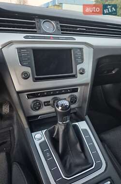 Универсал Volkswagen Passat 2014 в 
