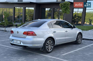 Седан Volkswagen Passat 2012 в 