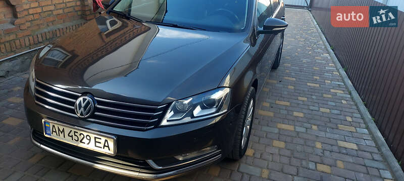 Универсал Volkswagen Passat 2012 в Бердичеве