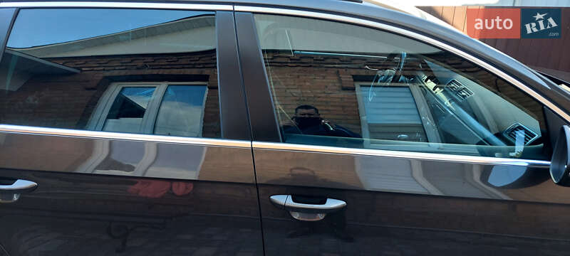 Универсал Volkswagen Passat 2012 в Бердичеве