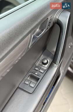 Универсал Volkswagen Passat 2012 в 