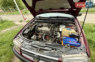Седан Volkswagen Passat 1996 в 