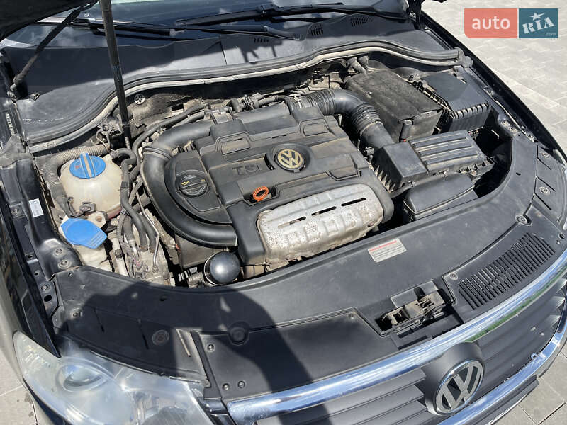 Универсал Volkswagen Passat 2010 в Ивано-Франковске