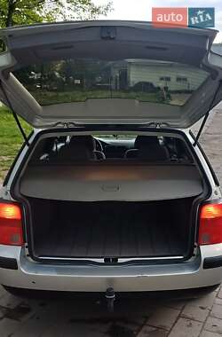 Універсал Volkswagen Passat 2000 в 