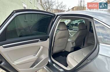 Седан Volkswagen Passat 2016 в 