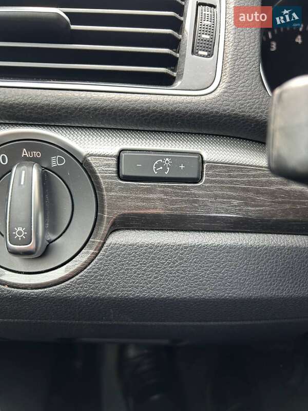 Седан Volkswagen Passat 2018 в Черкассах