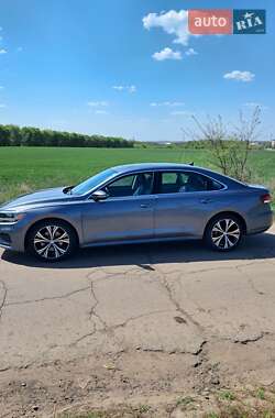 Седан Volkswagen Passat 2021 в 
