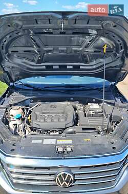 Седан Volkswagen Passat 2021 в 