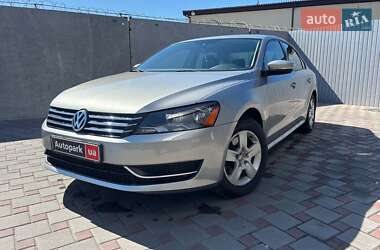 Седан Volkswagen Passat 2012 в Запоріжжі