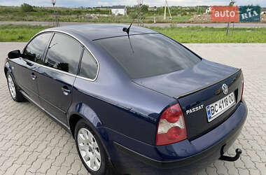Седан Volkswagen Passat 2002 в 
