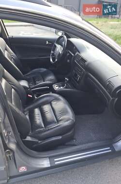 Універсал Volkswagen Passat 2003 в 