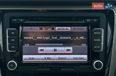 Седан Volkswagen Passat 2015 в 