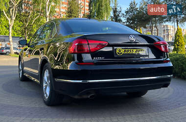 Седан Volkswagen Passat 2016 в 