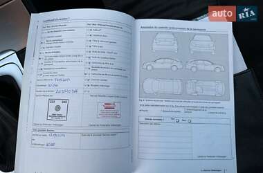Універсал Volkswagen Passat 2012 в 