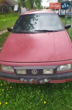 Седан Volkswagen Passat 1989 в Демидівці