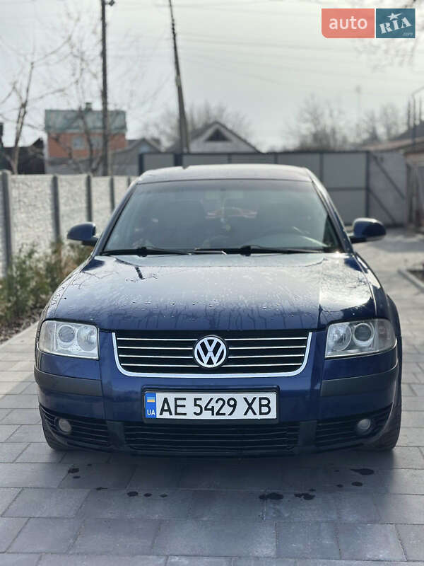 Седан Volkswagen Passat 2003 в Дніпрі