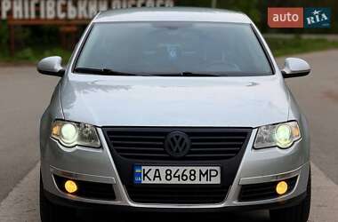 Седан Volkswagen Passat 2005 в Мені