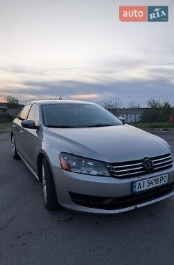 Седан Volkswagen Passat 2013 в Запоріжжі