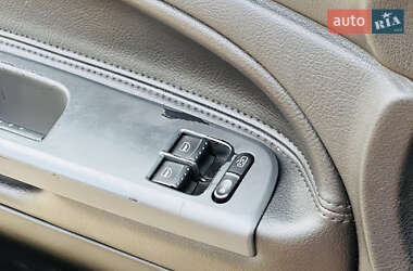 Седан Volkswagen Passat 2004 в 