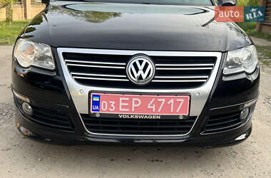 Універсал Volkswagen Passat 2010 в 