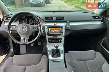 Універсал Volkswagen Passat 2010 в 