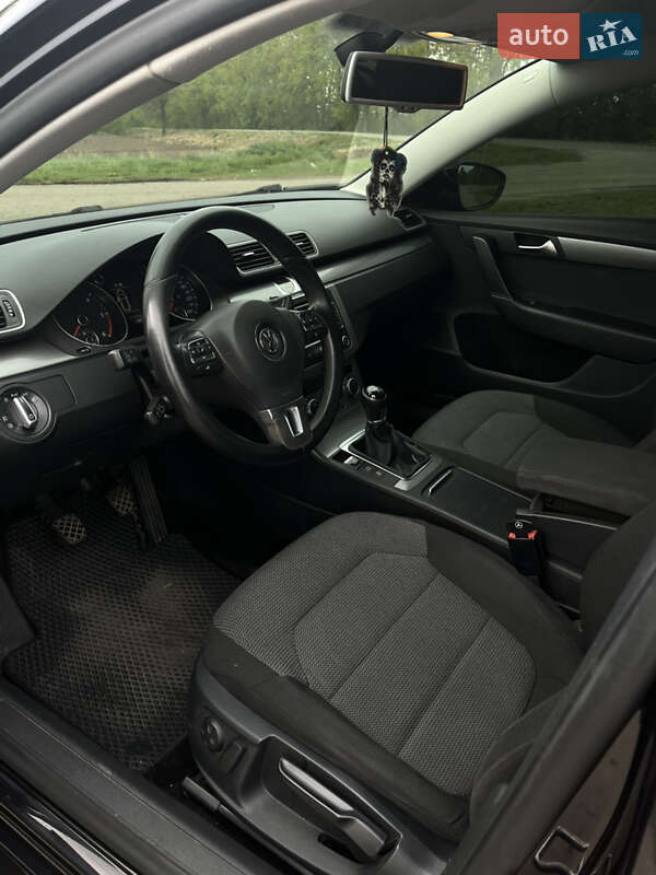 Універсал Volkswagen Passat 2012 в Тетієві