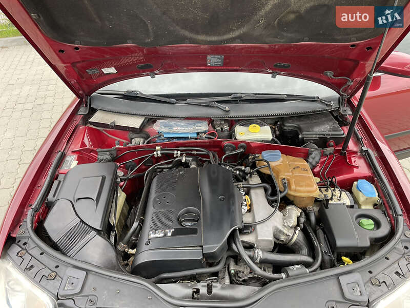 Універсал Volkswagen Passat 2001 в Львові