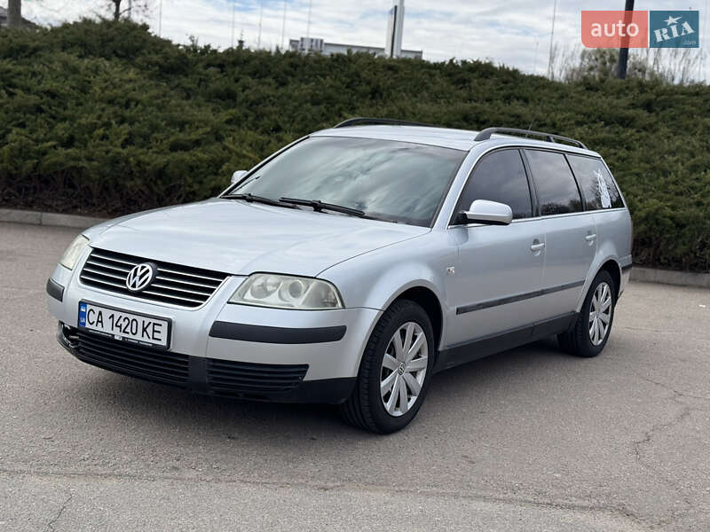 Універсал Volkswagen Passat 2001 в 