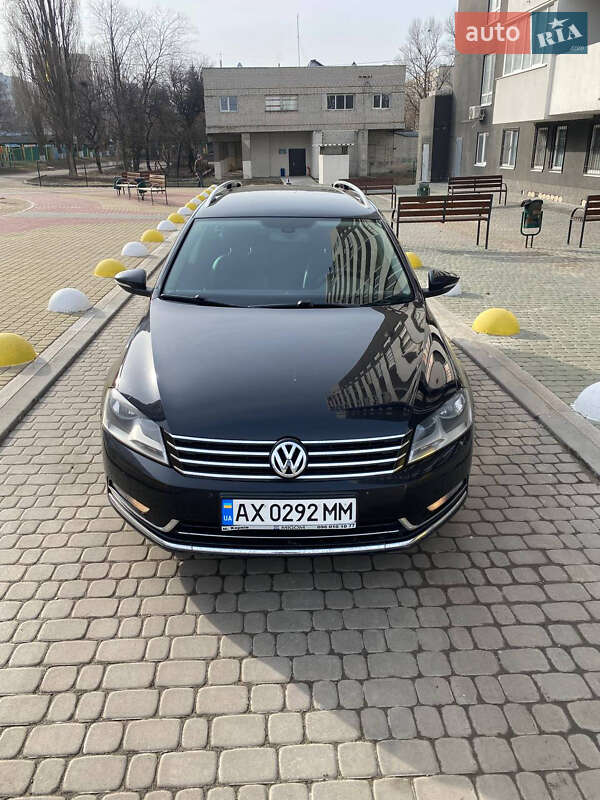 Универсал Volkswagen Passat 2011 в 