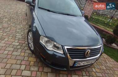 Седан Volkswagen Passat 2008 в Самборі