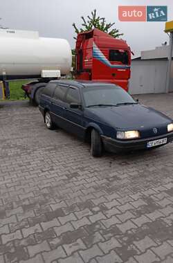 Универсал Volkswagen Passat 1989 в Кельменцах