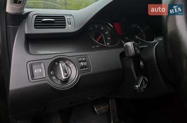 Універсал Volkswagen Passat 2006 в 