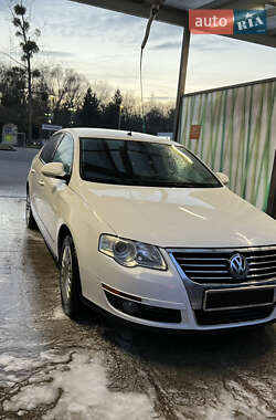 Седан Volkswagen Passat 2008 в 