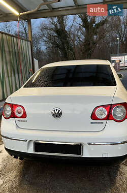 Седан Volkswagen Passat 2008 в 
