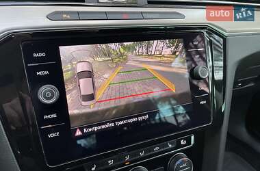 Седан Volkswagen Passat 2019 в 