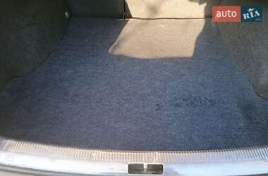 Седан Volkswagen Passat 2004 в 