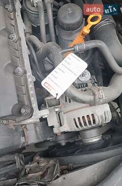 Седан Volkswagen Passat 2004 в 