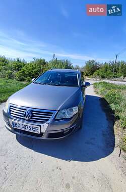 Універсал Volkswagen Passat 2006 в Кременці
