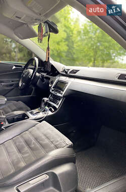 Універсал Volkswagen Passat 2010 в 