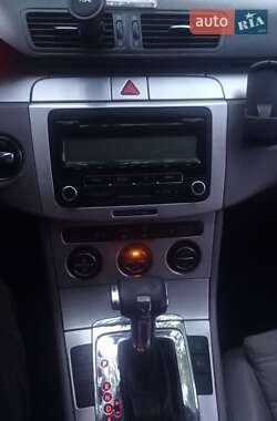Универсал Volkswagen Passat 2008 в 