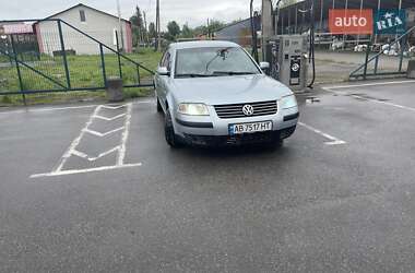 Седан Volkswagen Passat 2002 в Виннице