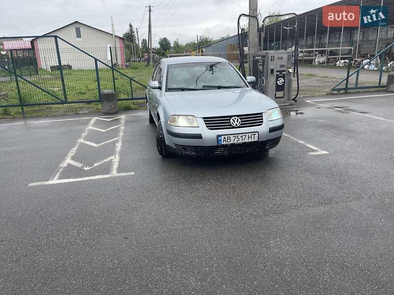 Седан Volkswagen Passat 2002 в Вінниці